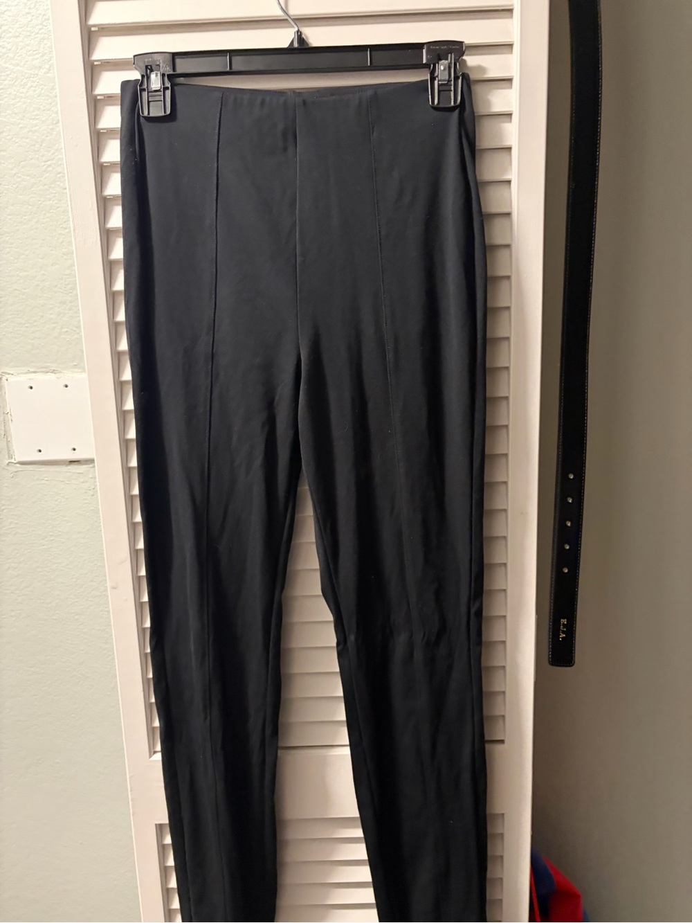 Classic Black Women Dress Pants - Streamlined Stretch Trousers